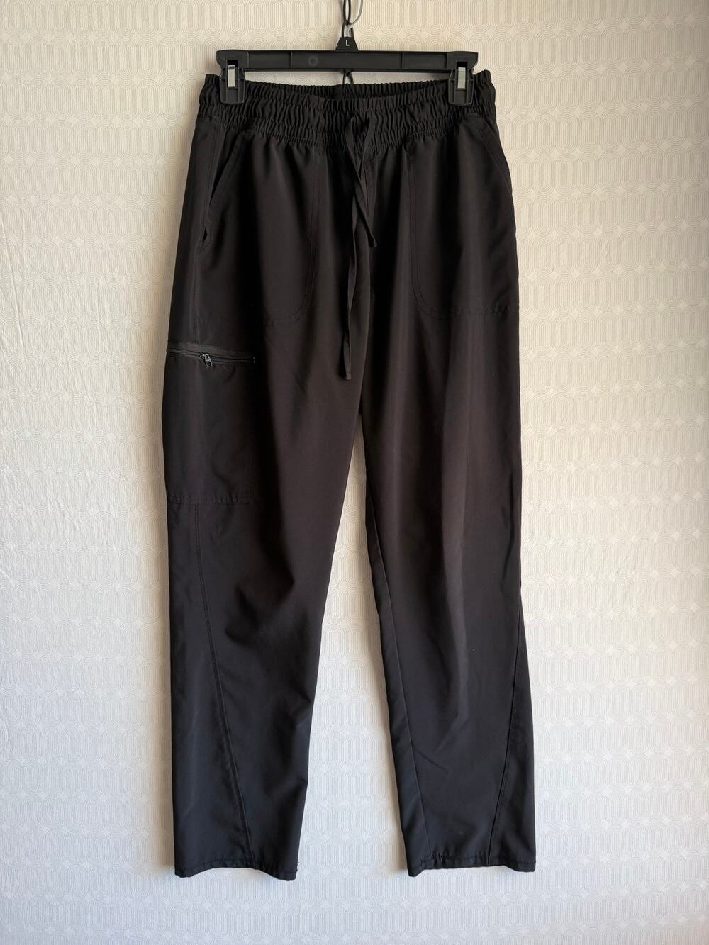 Cherokee Allura Scrub Pants Size M Black Jogger Style Cargo Zip Pocket